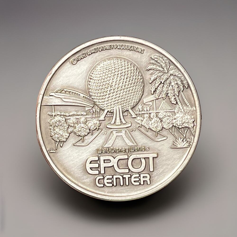 Walt Disney World Epcot Center 1982 Medallion Coin Collectible TM Bronze Vintage